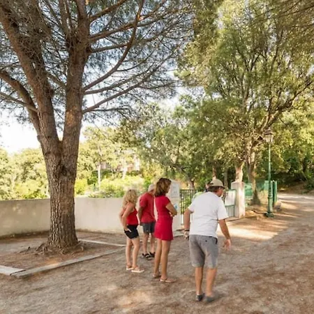De Charme 60 M2 Piscines Tennis Loisirs Inclus Premiun Pierre Et Les Restanques Du Golfe De Saint Tropez Casa de Férias