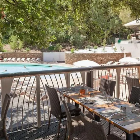 Casa de Férias De Charme 60 M2 Piscines Tennis Loisirs Inclus Premiun Pierre Et Les Restanques Du Golfe De Saint Tropez Grimaud