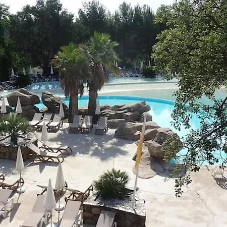 De Charme 60 M2 Piscines Tennis Loisirs Inclus Premiun Pierre Et Les Restanques Du Golfe De Saint Tropez