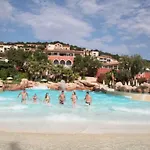 펜션 De Charme 60 M2 Piscines Tennis Loisirs Inclus Premiun Pierre Et Les Restanques Du Golfe De Saint Tropez 그리모