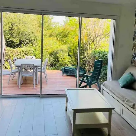 Tatil Evi De Charme 60 M2 Piscines Tennis Loisirs Inclus Premiun Pierre Et Les Restanques Du Golfe De Saint Tropez *