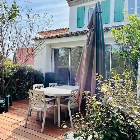 De Charme 60 M2 Piscines Tennis Loisirs Inclus Premiun Pierre Et Les Restanques Du Golfe De Saint Tropez غريمو